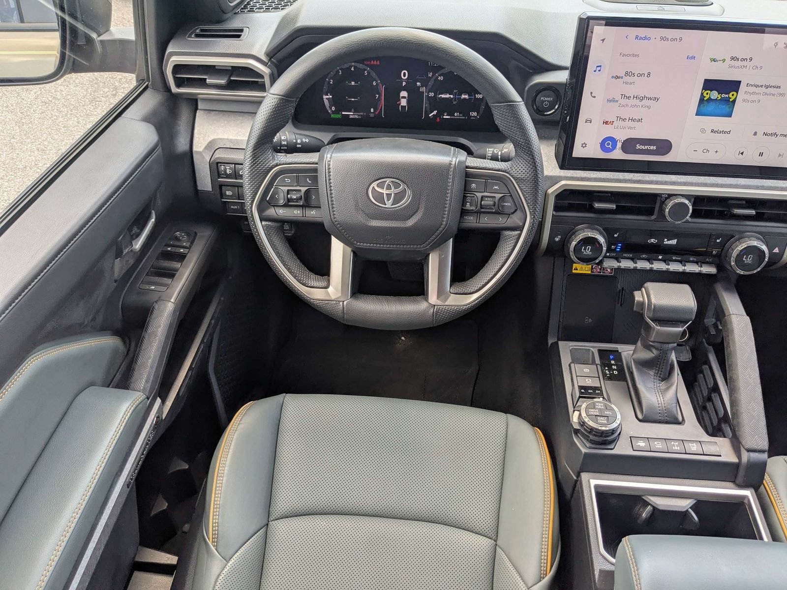 Used 2025 Toyota Tacoma 4x4 Double Cab Hybrid image 17