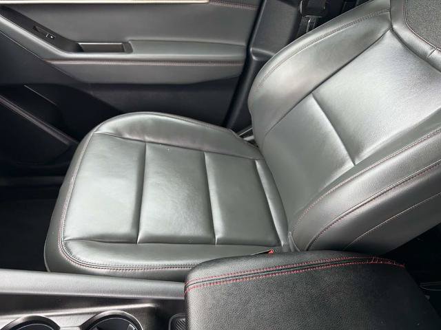 Certified 2025 Ford Explorer Active w/ Active Comfort Package RWD image 16