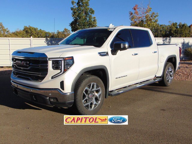 Used 2024 GMC Sierra 1500 SLT AWD/4WD image 1