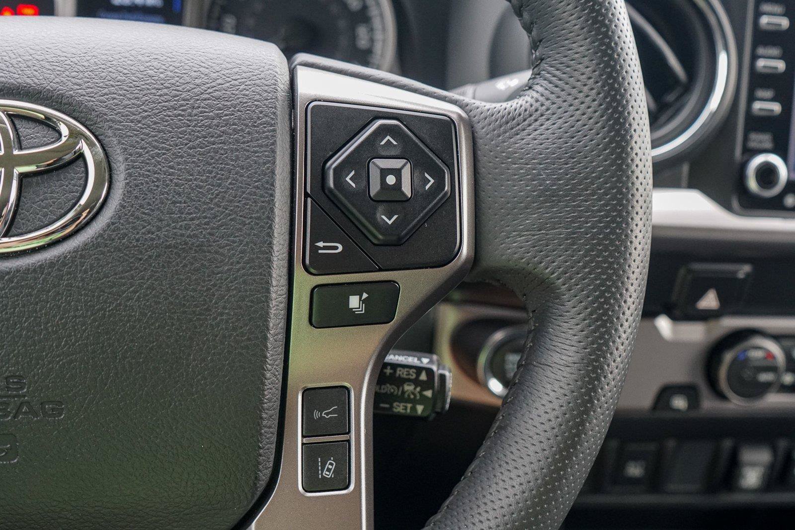 Used 2023 Toyota Tacoma SR5 RWD image 16