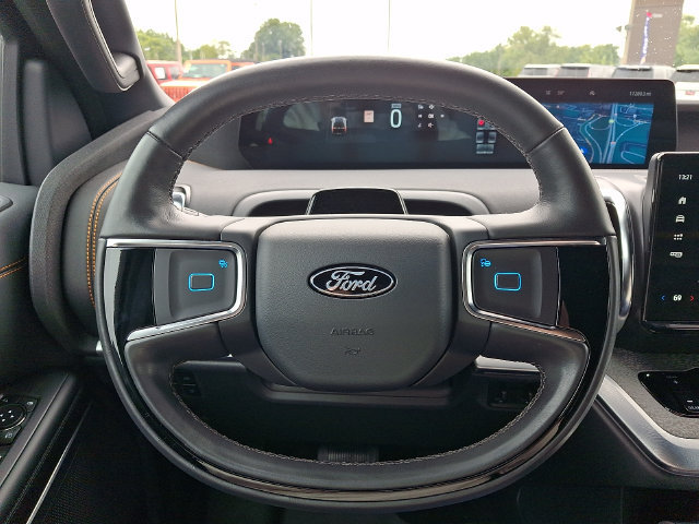 Certified 2025 Ford Expedition Tremor AWD/4WD image 18
