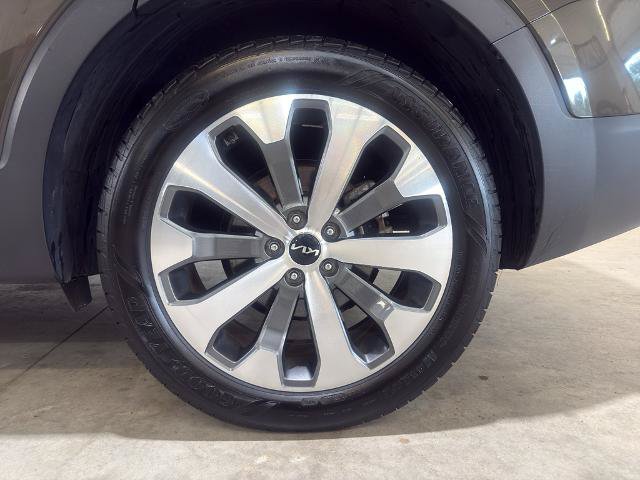 Used 2022 Kia Telluride S FWD image 8