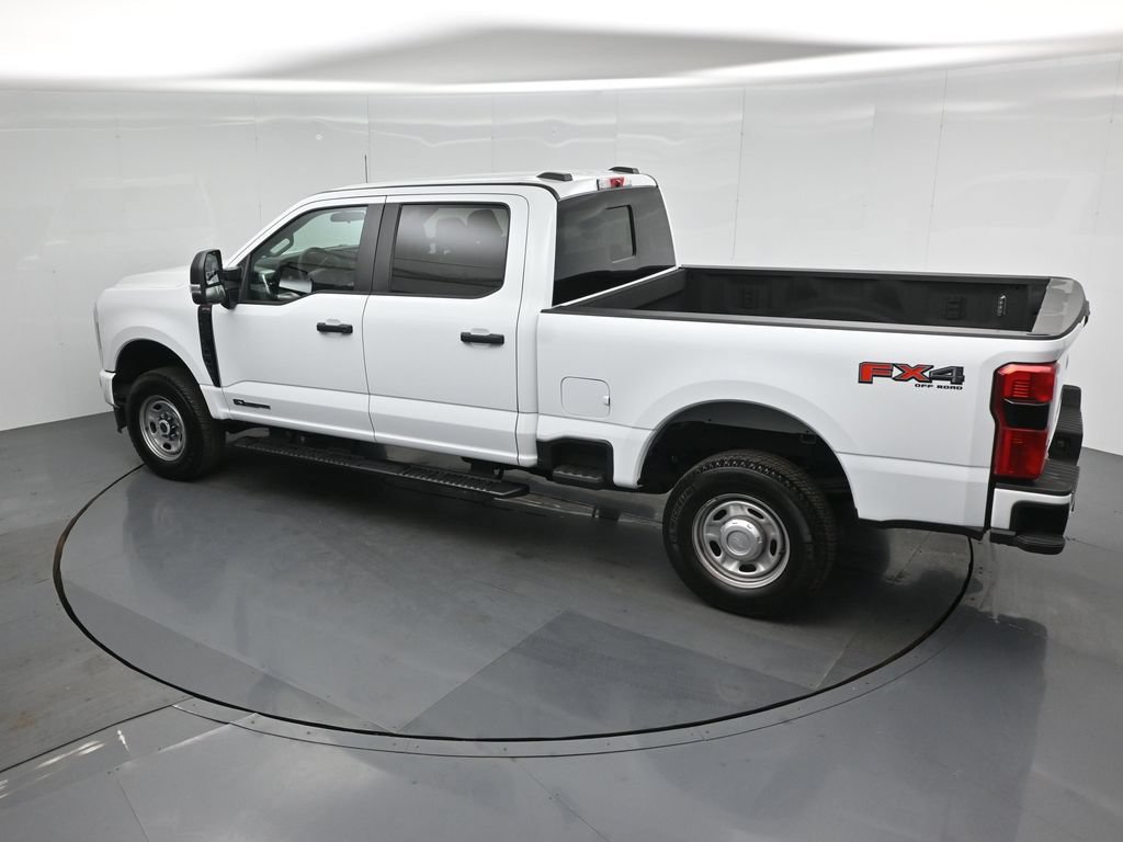 Certified 2025 Ford F250 XL w/ STX Appearance Package AWD/4WD image 38