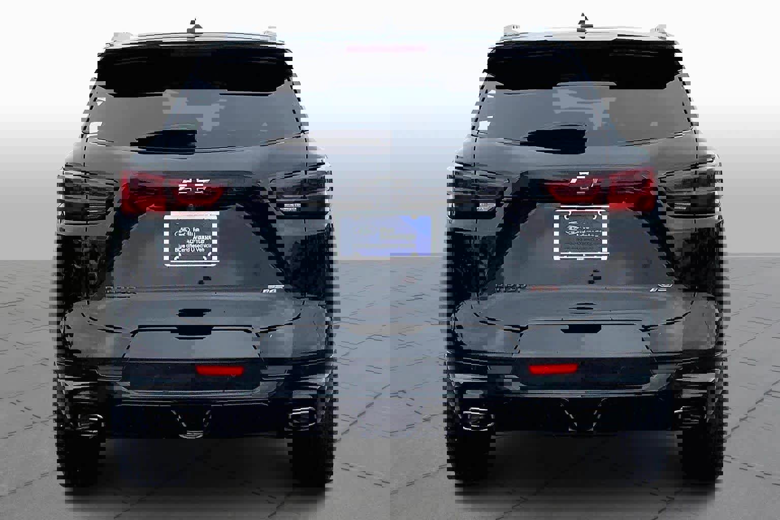 Used 2023 Chevrolet Blazer RS w/ Driver Confidence II Package image 2