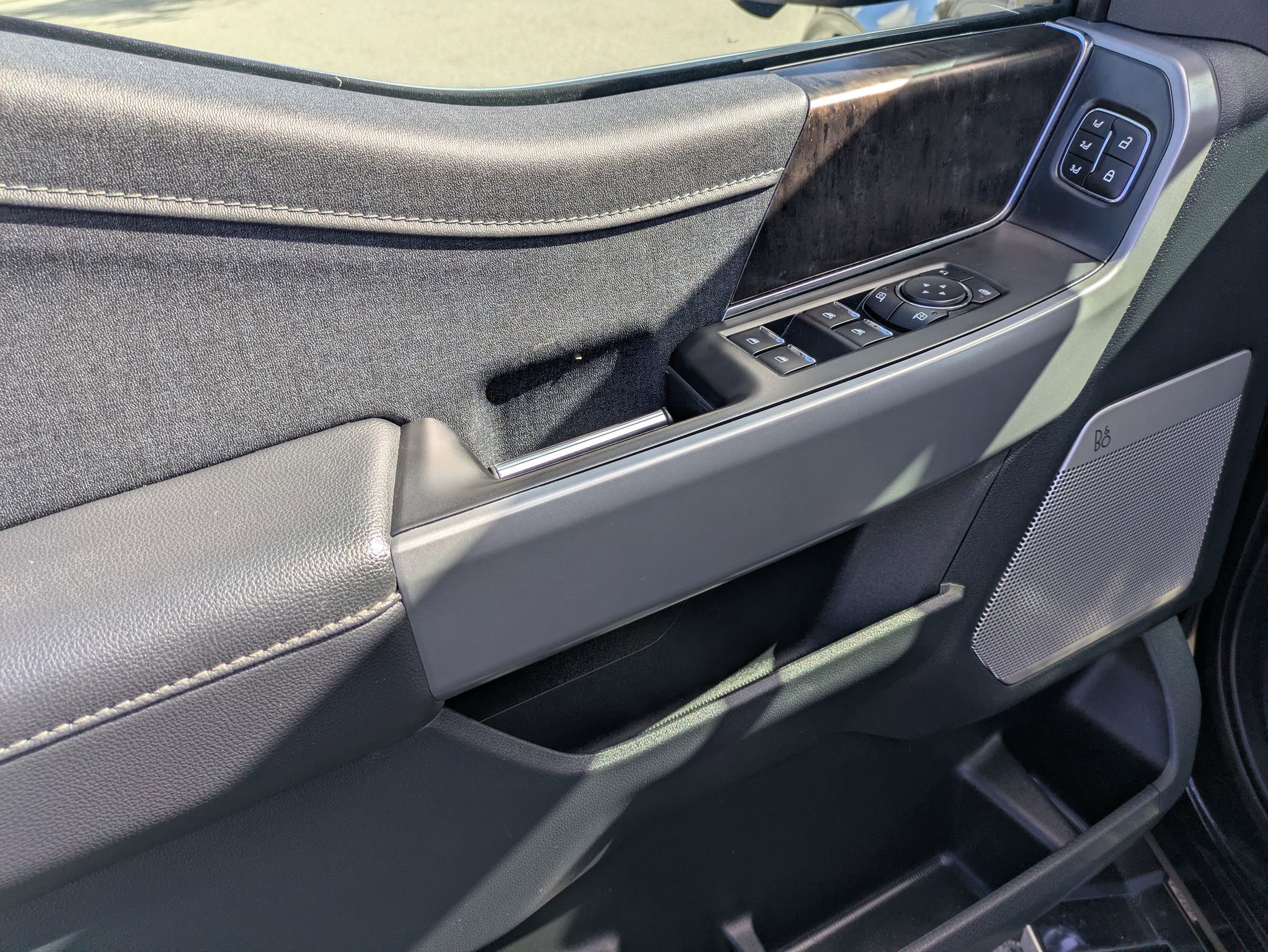 Certified 2023 Ford F150 Lariat w/ Trailer Tow Package image 13