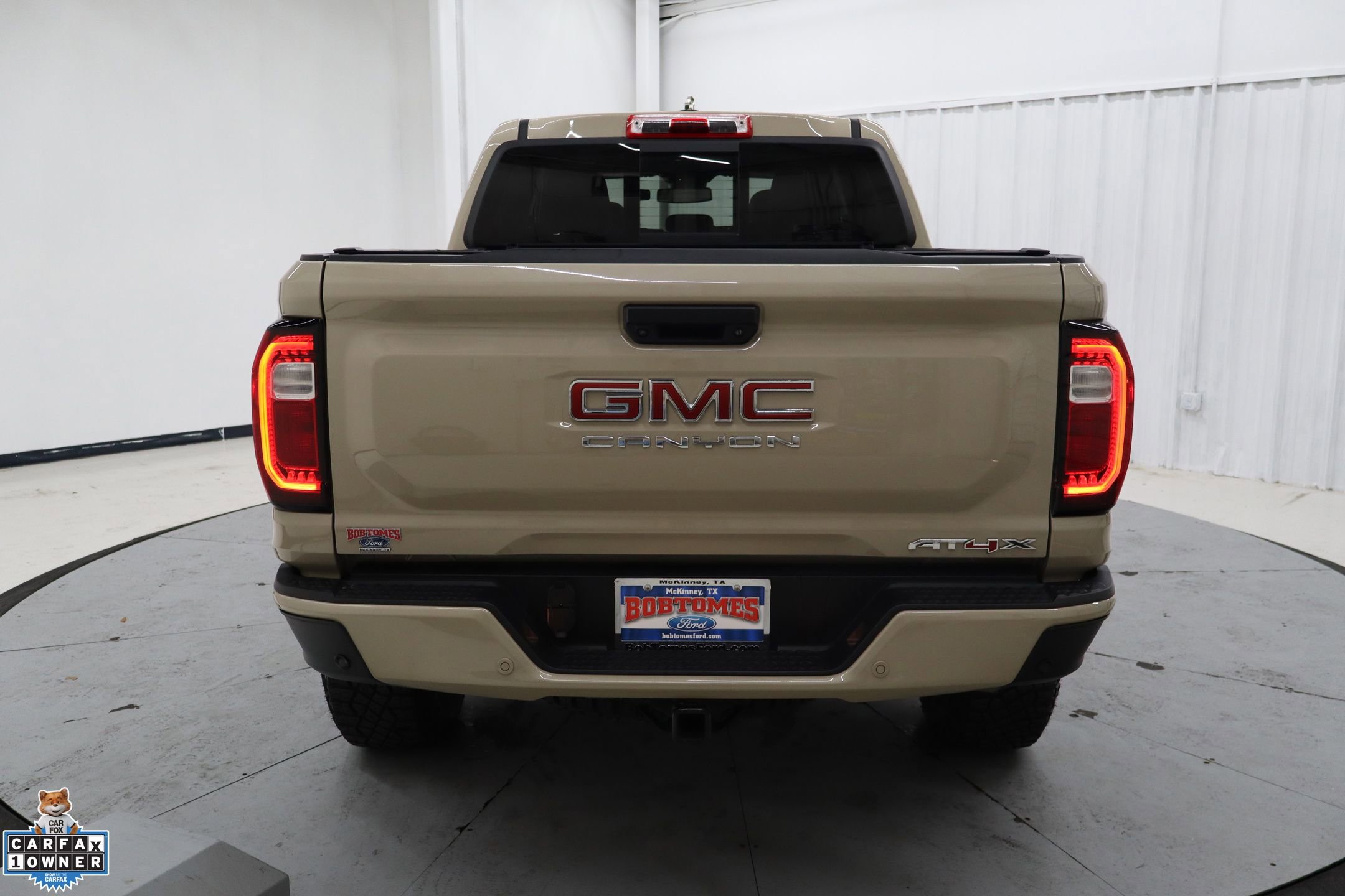 Used 2024 GMC Canyon AT4X image 6