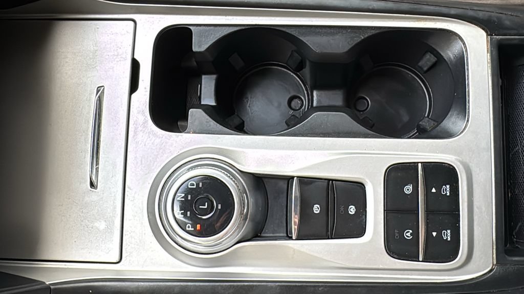 Certified 2021 Ford Explorer 2WD image 15