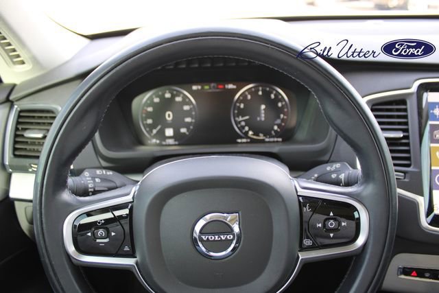 Used 2021 Volvo XC90 T5 Momentum w/ Climate Package image 10