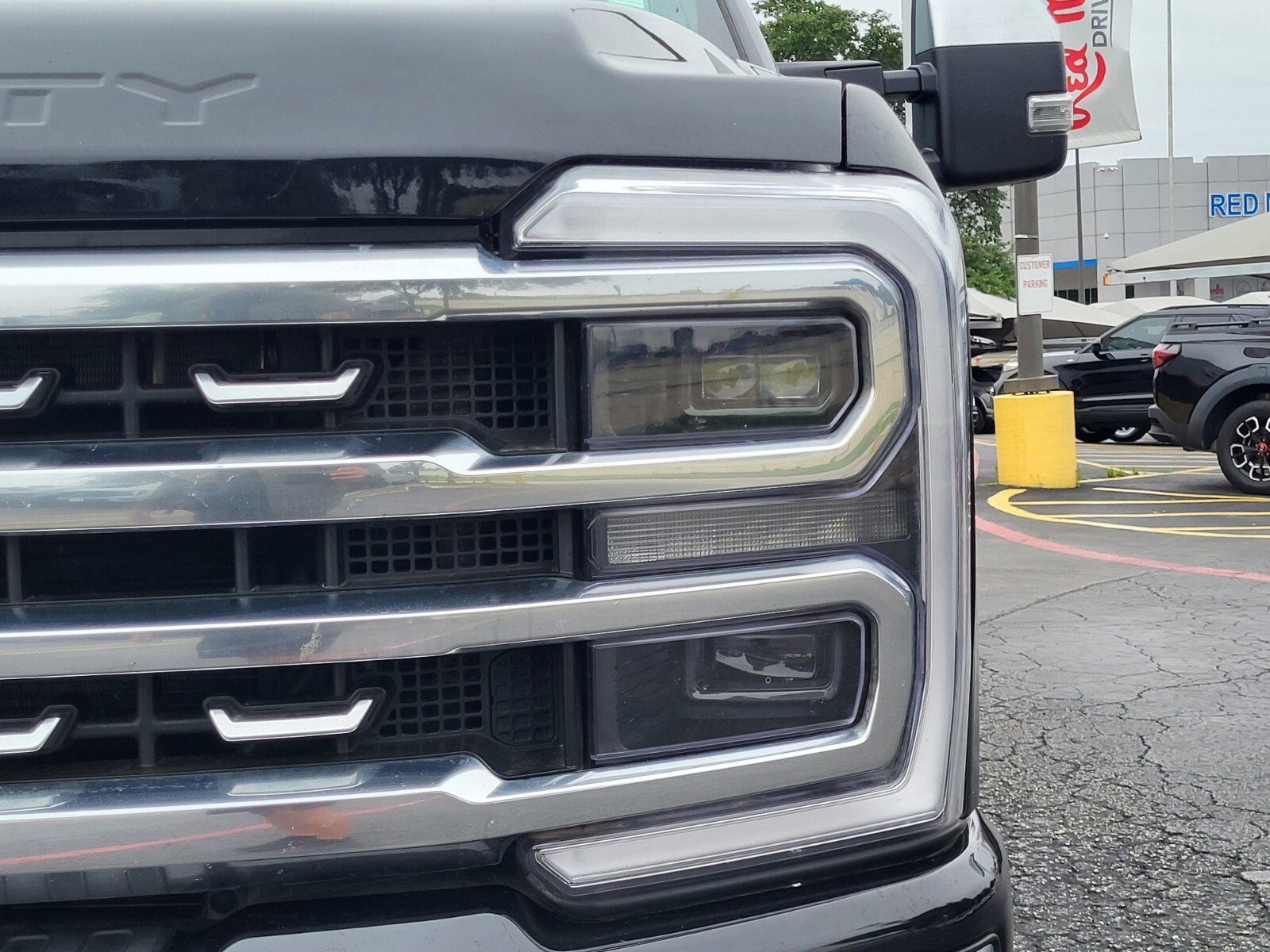 Certified 2024 Ford F250 Platinum AWD/4WD image 11