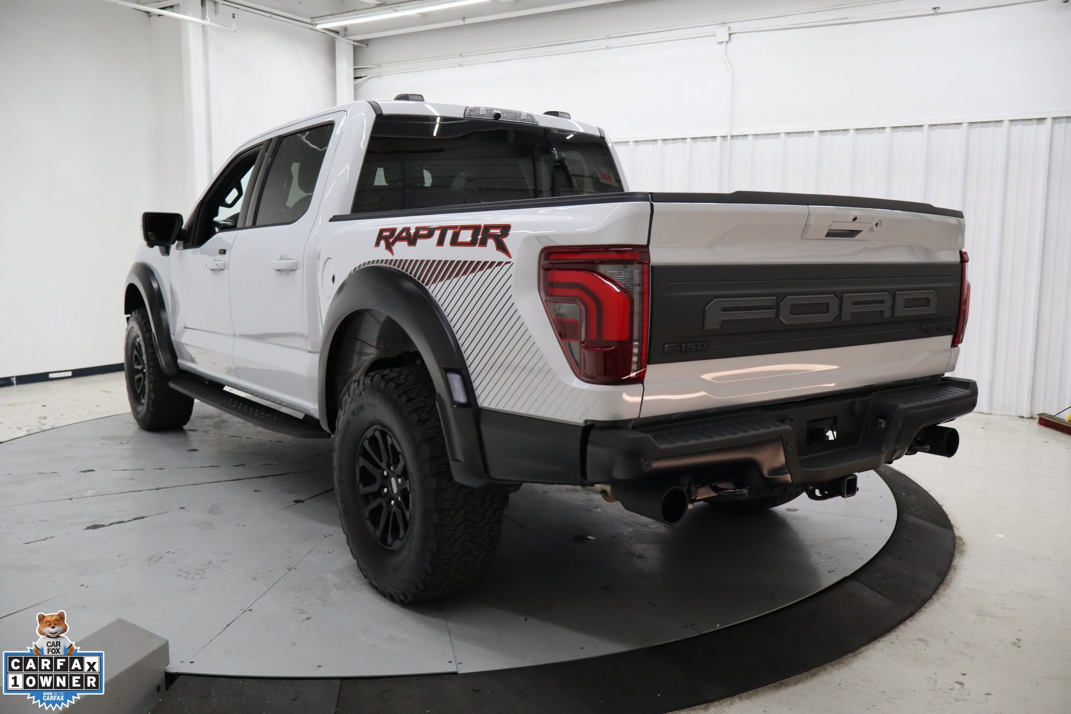 Certified 2025 Ford F150 Raptor AWD/4WD image 4