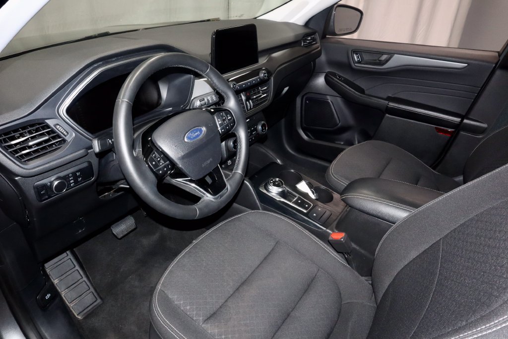 Certified 2024 Ford Escape Active AWD/4WD image 25