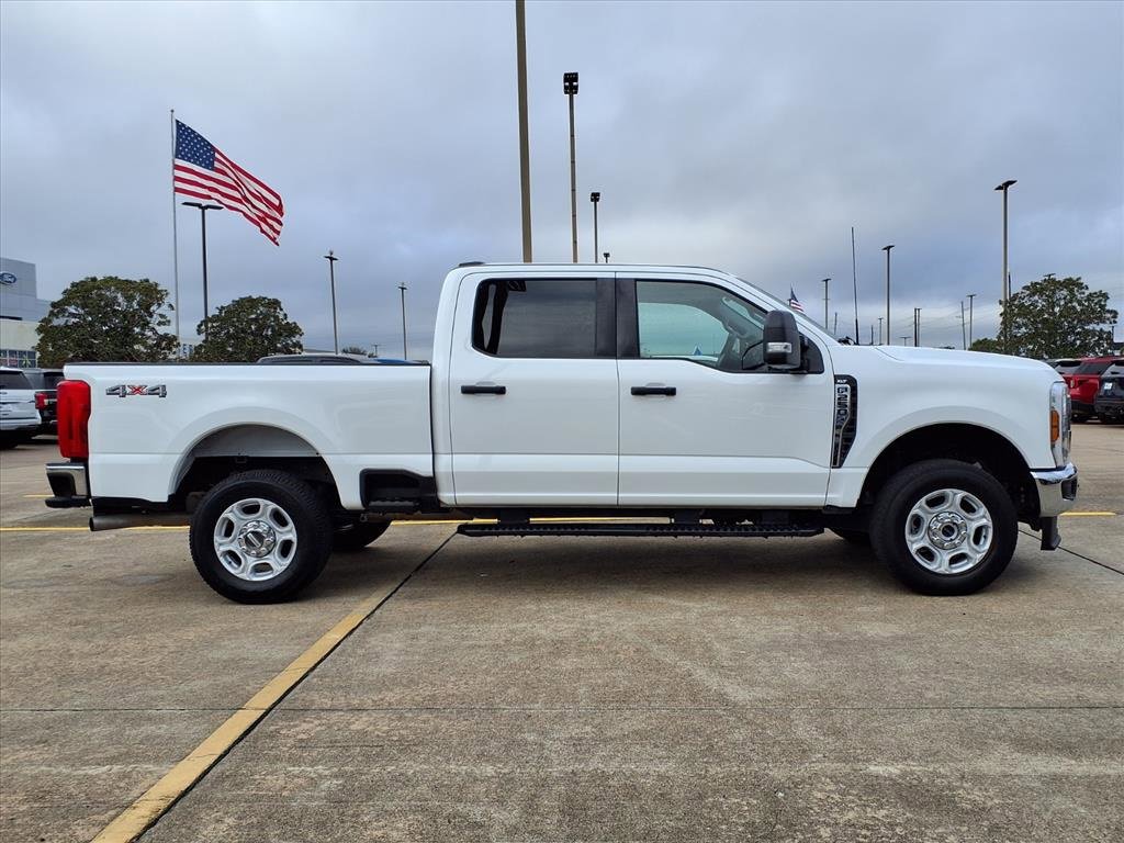 Certified 2025 Ford F250 XLT image 8