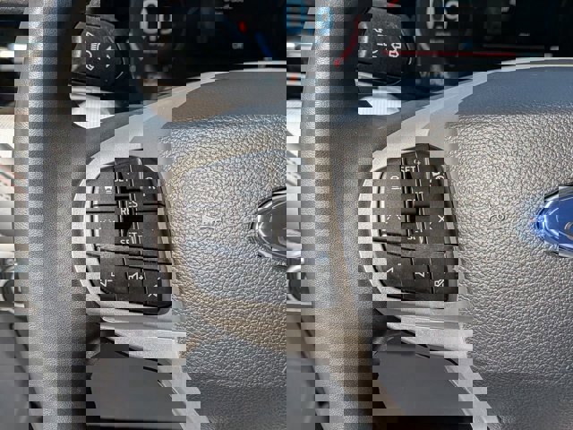 Certified 2025 Ford Explorer Active w/ Active Comfort Package image 18