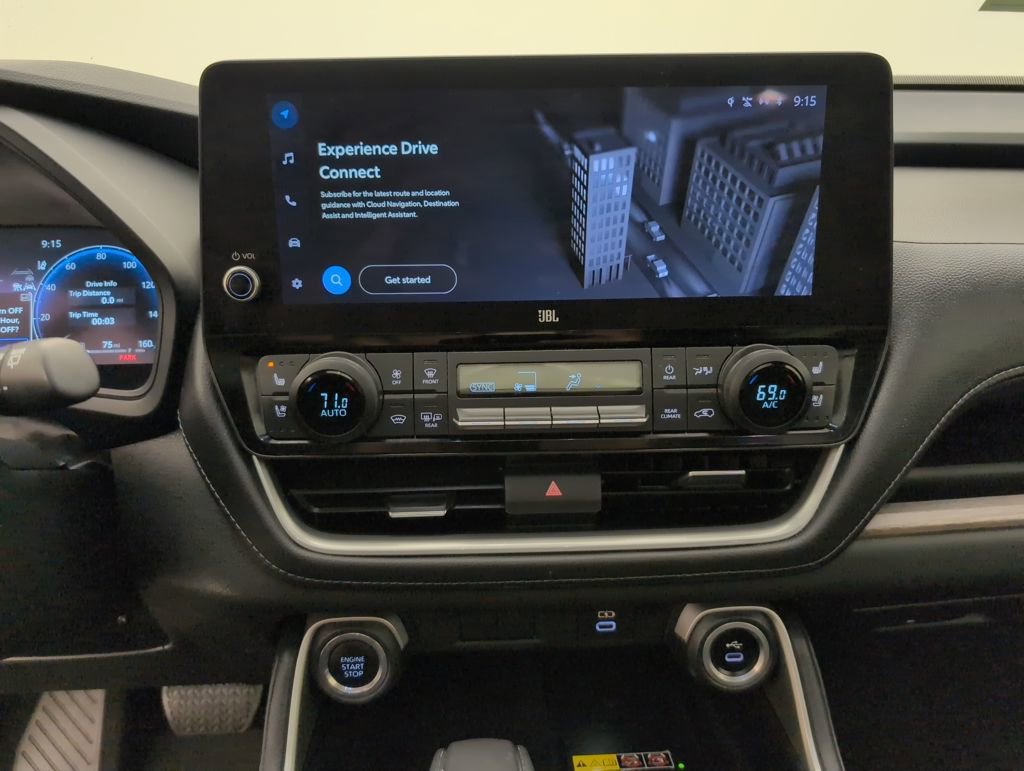 Used 2024 Toyota Grand Highlander Limited image 31