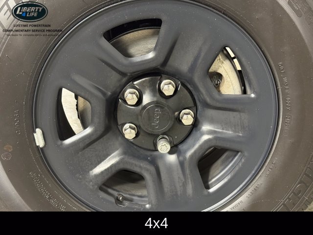 Used 2022 Jeep Wrangler Unlimited Sport AWD/4WD image 12