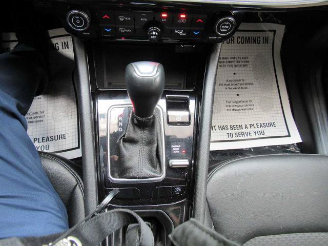 Used 2023 Jeep Compass Latitude w/ Convenience Group AWD/4WD image 13