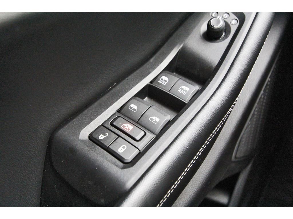 Used 2022 Jeep Grand Cherokee L Limited image 22