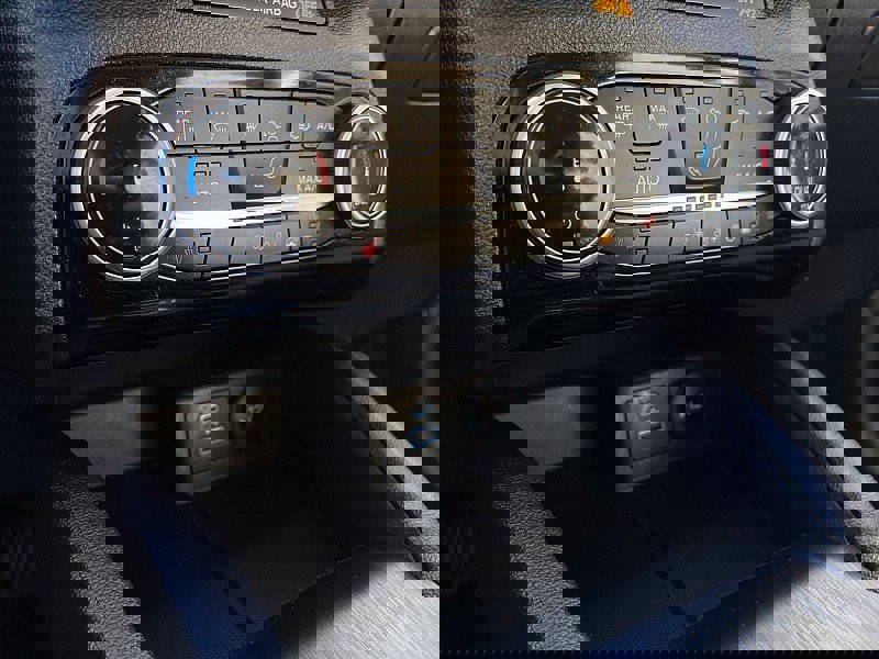 Certified 2022 Ford Escape SE w/ Convenience Package image 45