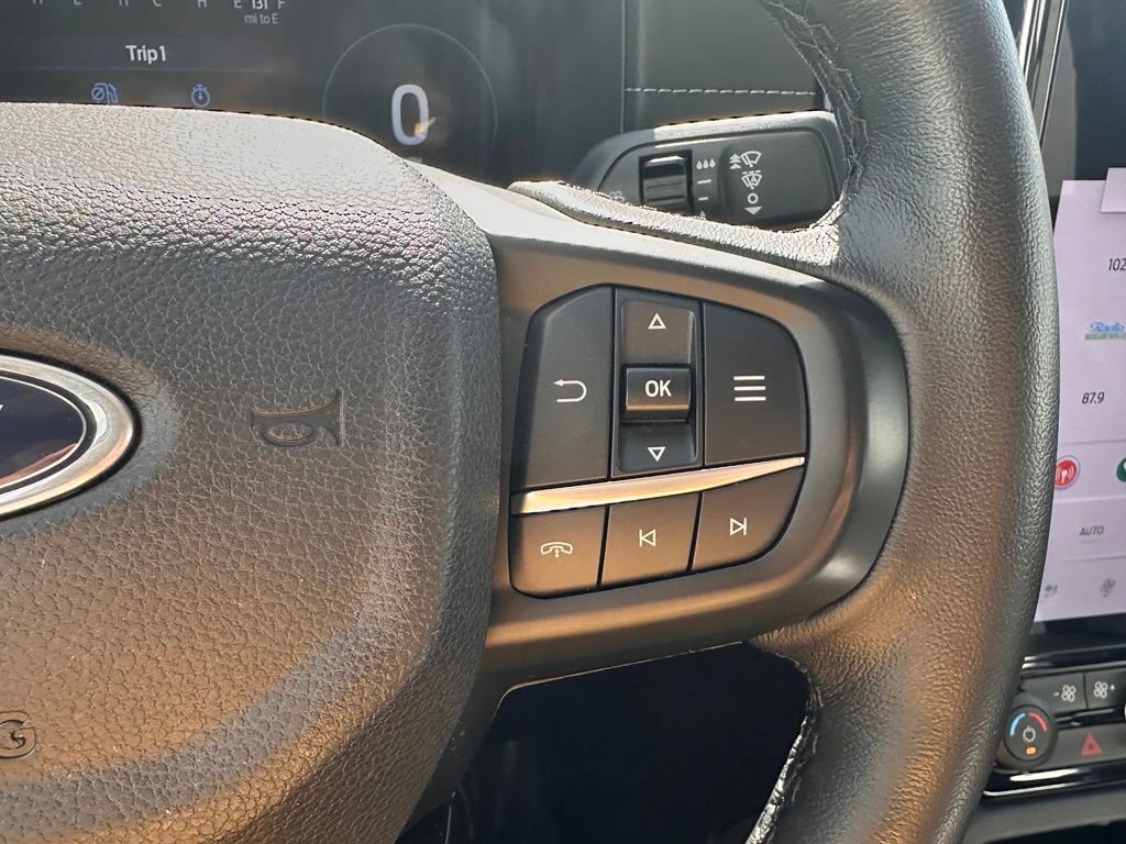 Certified 2024 Ford Ranger Lariat w/ Advanced Towing Package AWD/4WD image 33