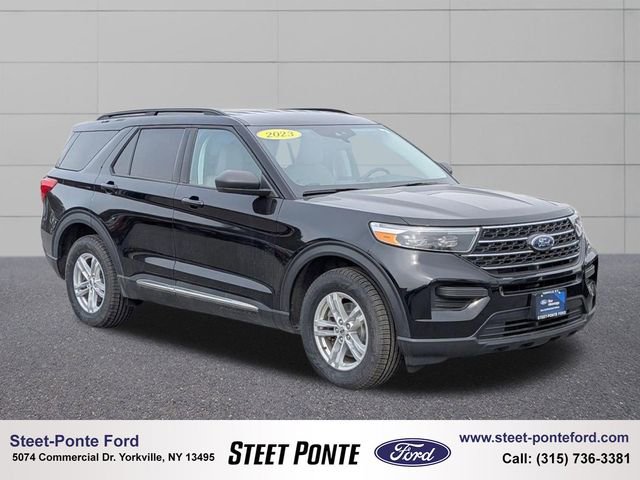 Certified 2023 Ford Explorer XLT w/ Class IV Trailer Tow Package image 1
