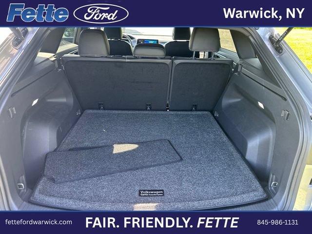Used 2024 Volkswagen Atlas Cross Sport SE AWD/4WD image 23