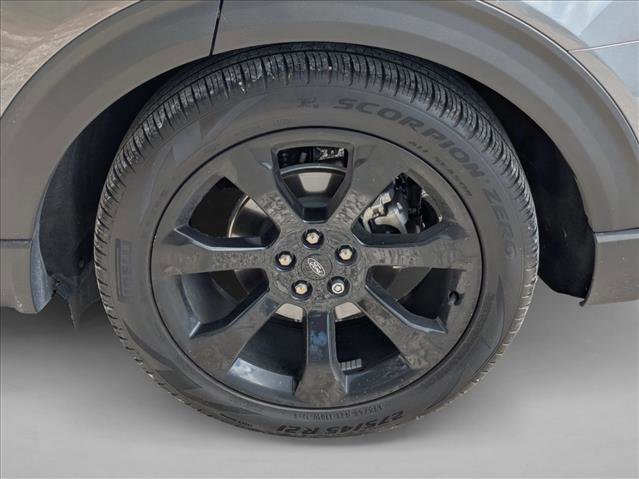 Certified 2023 Ford Explorer ST-Line w/ Class IV Trailer Tow Package image 10