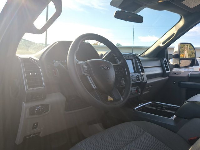 Certified 2022 Ford F250 XLT w/ XLT Premium Package AWD/4WD image 17