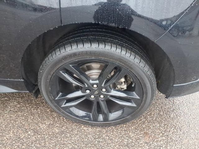 Certified 2022 Ford Edge ST w/ Equipment Group 401A image 10