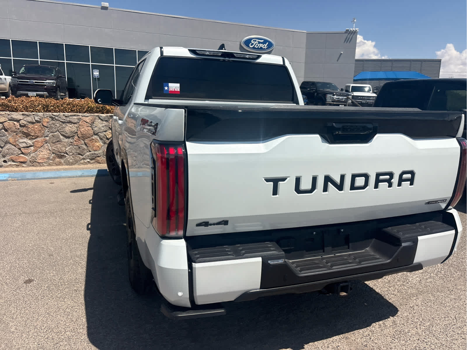 Used 2026 Toyota Tundra Platinum w/ TRD Off-Road Package AWD/4WD image 41