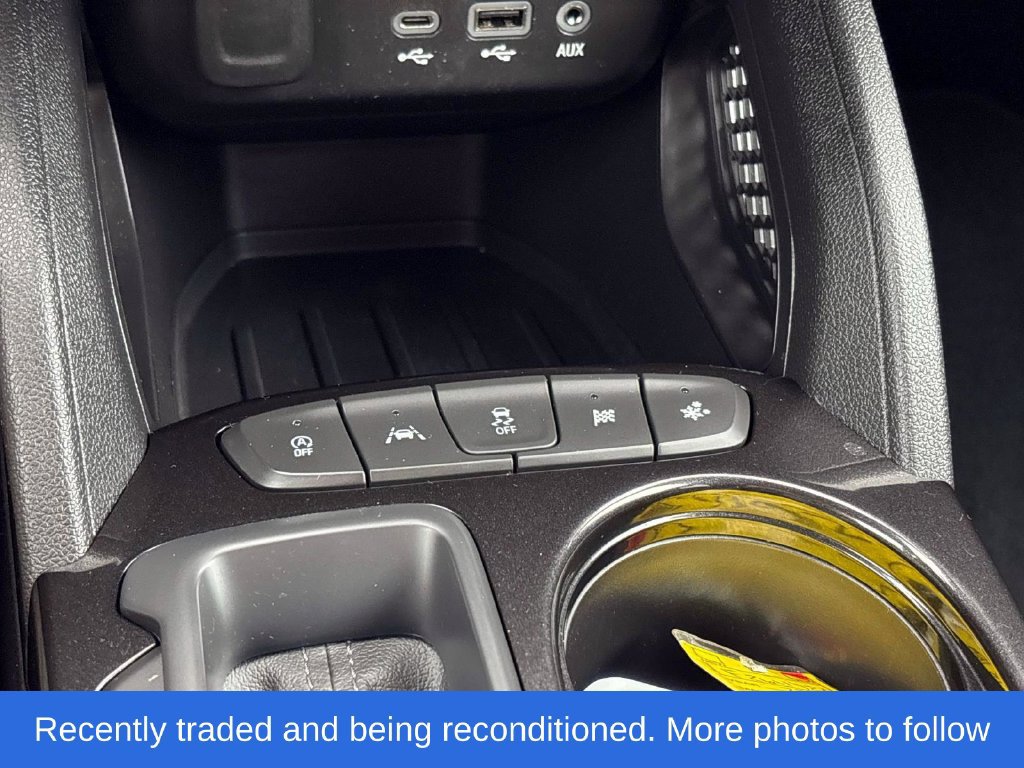 Used 2022 Chevrolet TrailBlazer LT FWD image 28