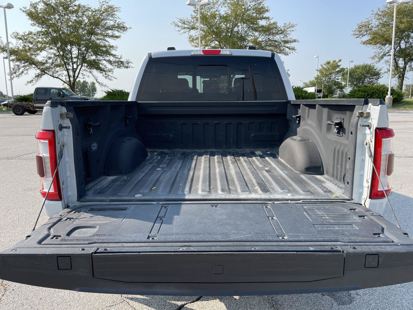 Certified 2022 Ford F150 Lariat w/ Max Trailer Tow Package AWD/4WD image 39