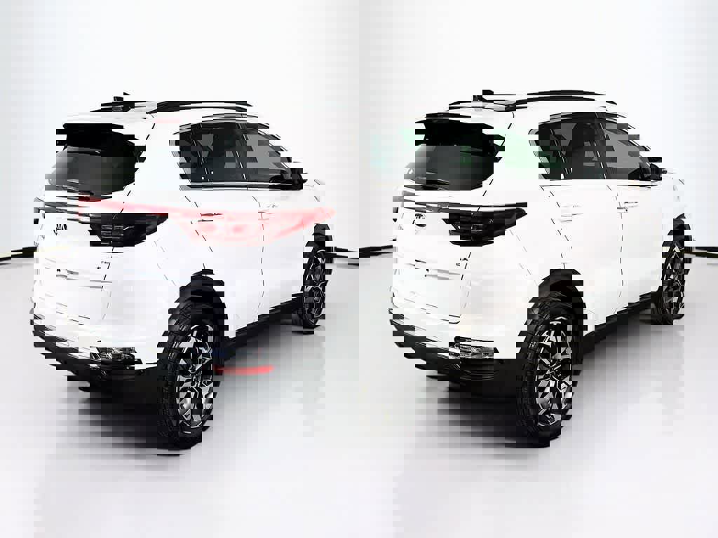 Used 2020 Kia Sportage EX w/ EX Technology Package image 5