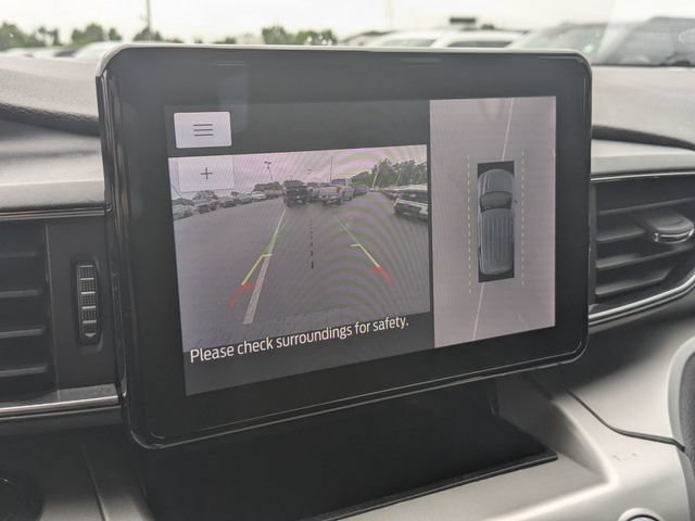 Certified 2022 Ford Explorer XLT w/ Equipment Group 202A RWD image 17