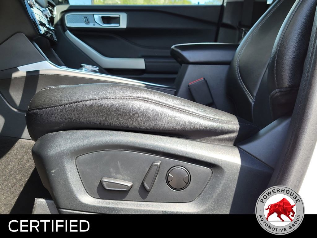 Certified 2022 Ford Explorer Limited w/ Equipment Group 301A RWD image 26