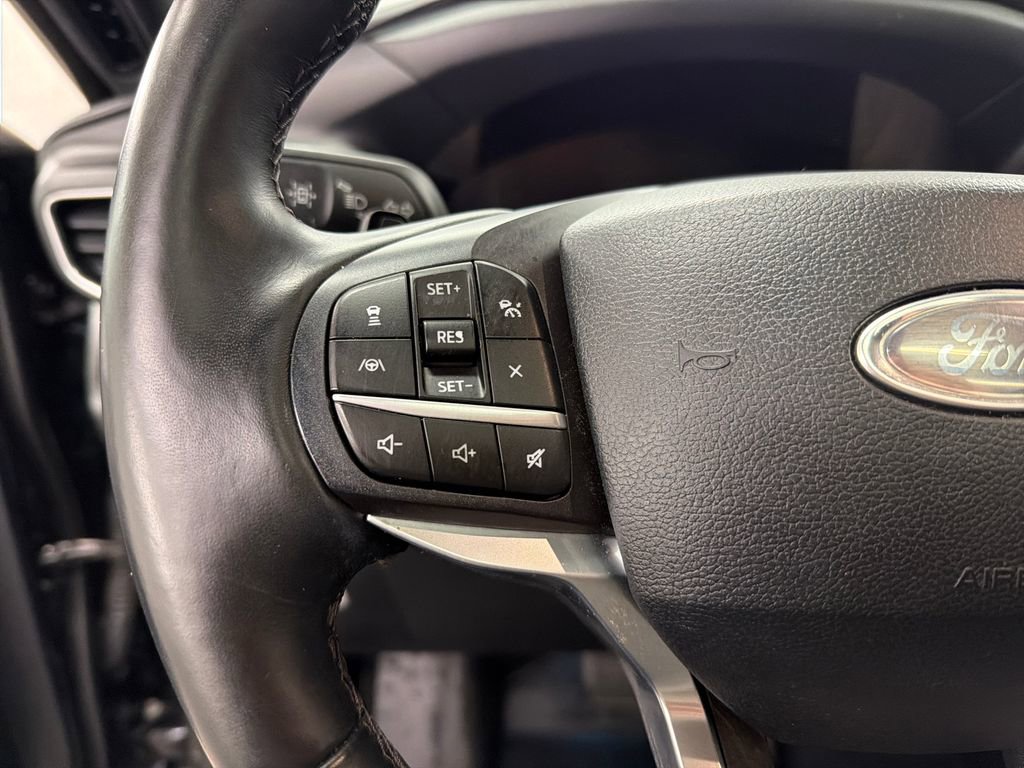 Certified 2020 Ford Explorer Platinum w/ Premium Technology Package AWD/4WD image 21