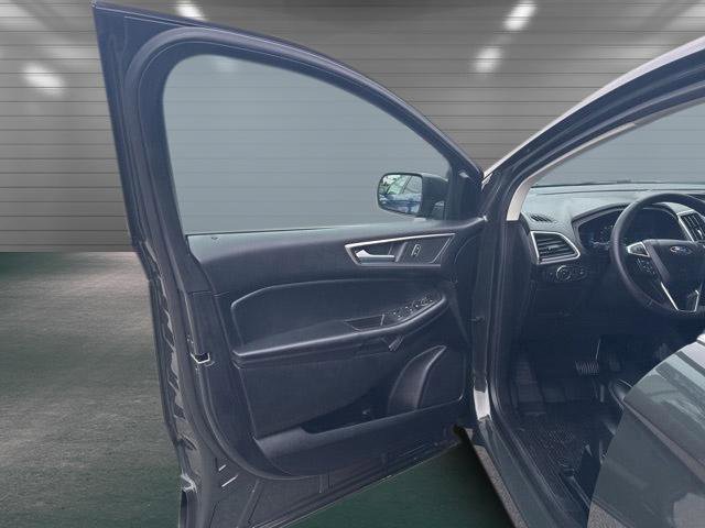 Certified 2022 Ford Edge SEL w/ Convenience Package image 14