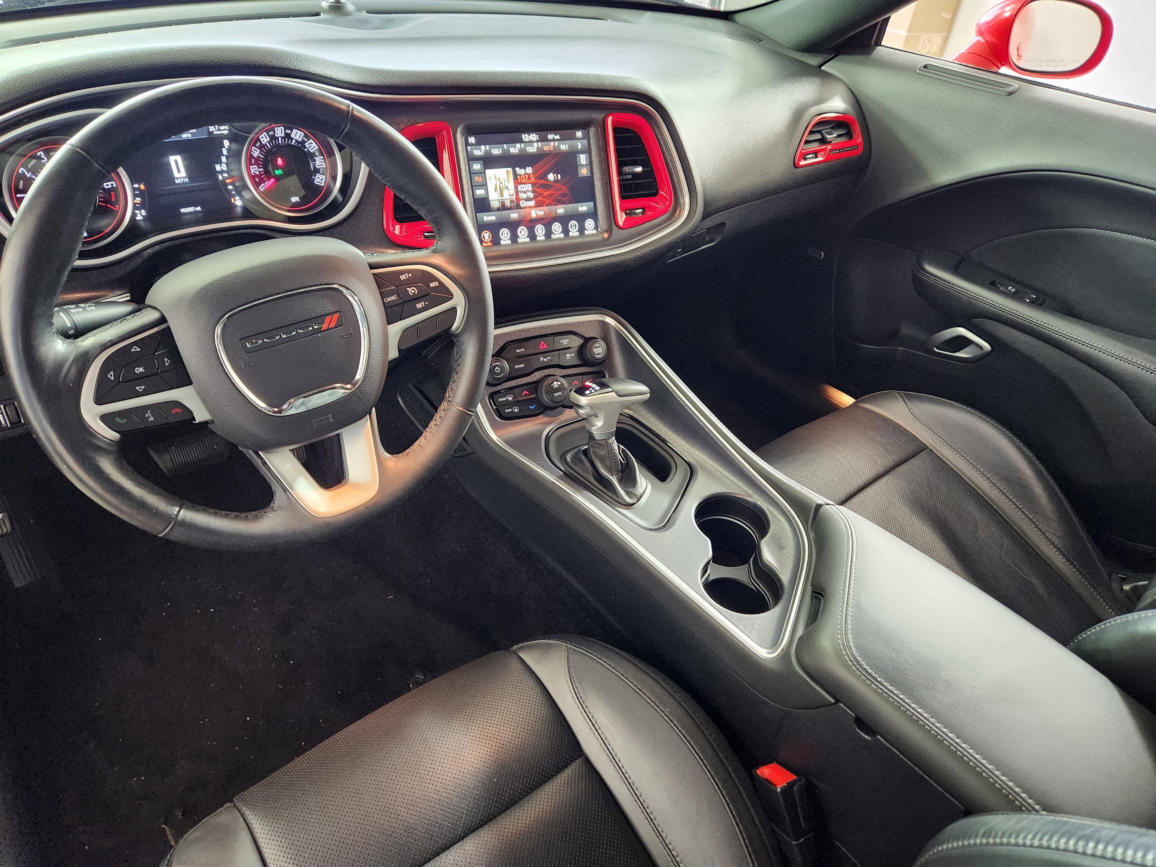 Used 2017 Dodge Challenger SXT Plus image 15