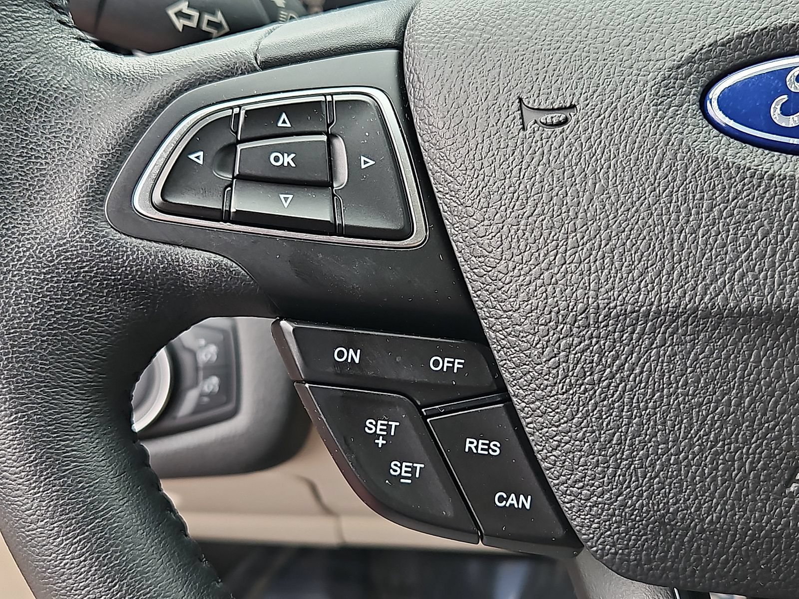 Certified 2018 Ford Escape SEL AWD/4WD image 20