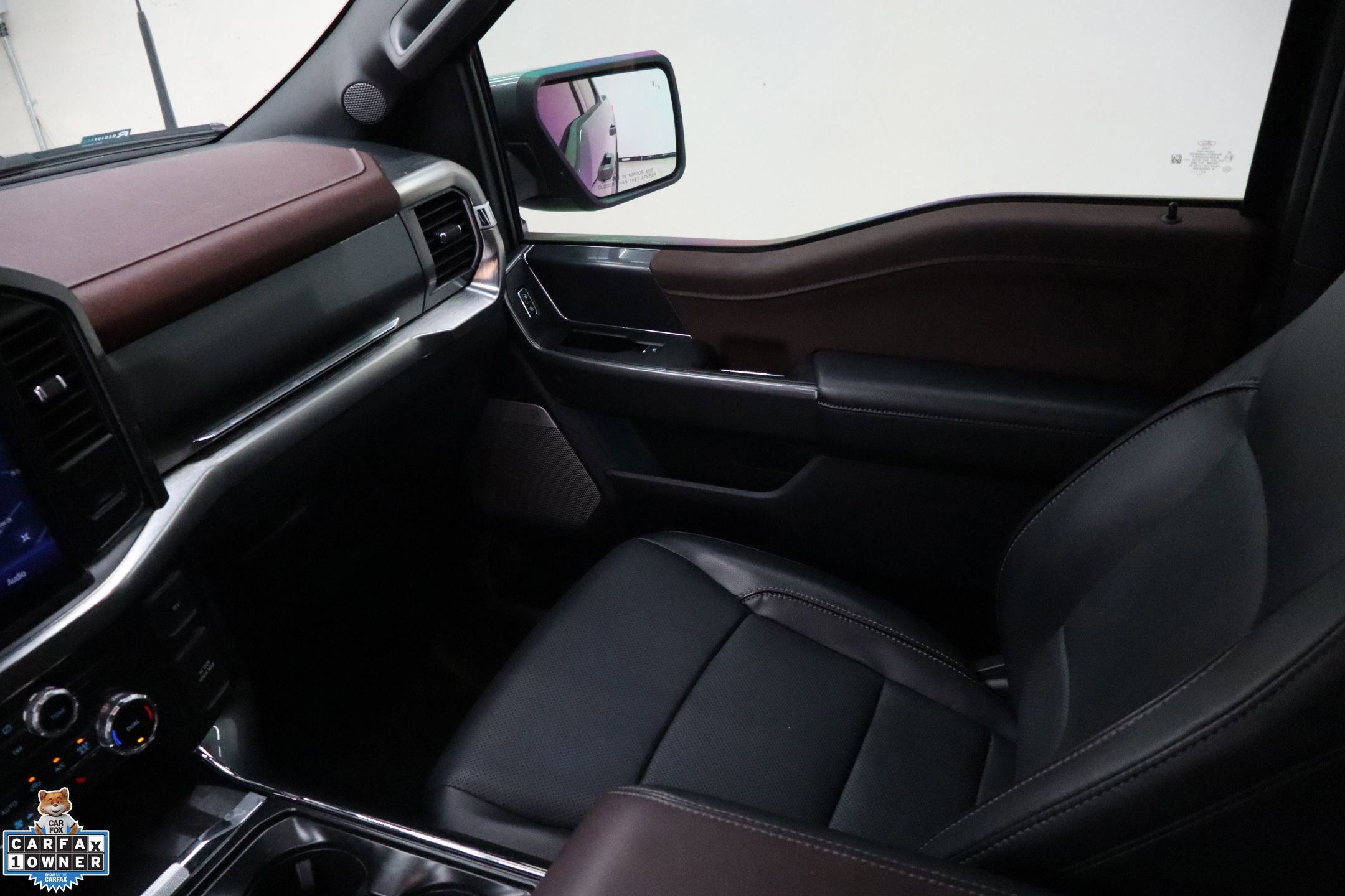 Certified 2023 Ford F150 Lariat image 28