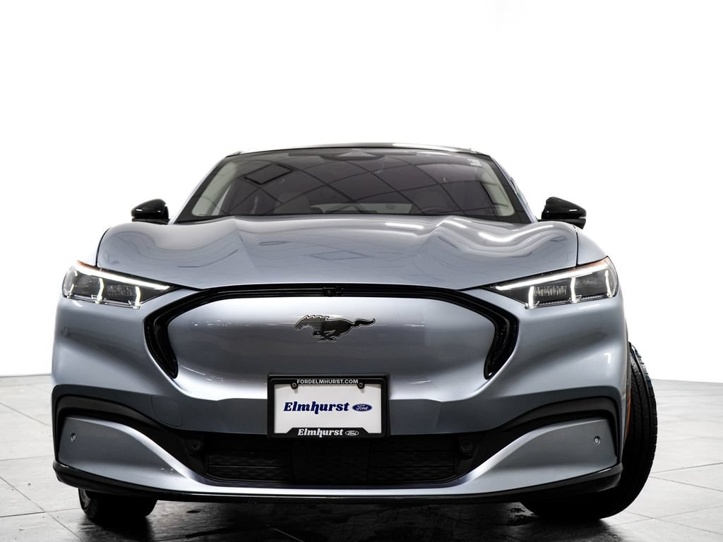 Certified 2022 Ford Mustang Mach-E Premium RWD image 3