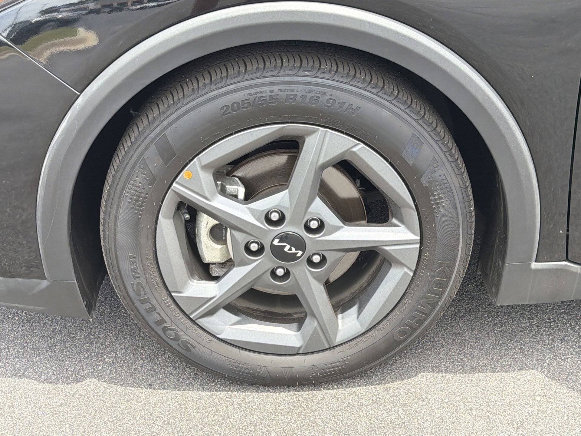 Used 2025 Kia K4 FWD image 30