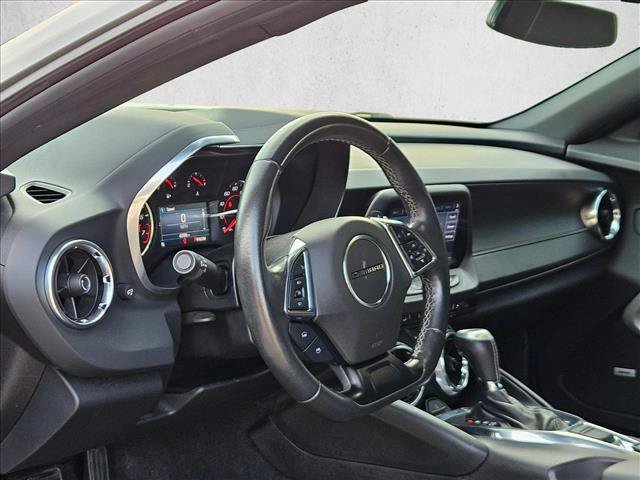 Used 2023 Chevrolet Camaro LT RWD image 10