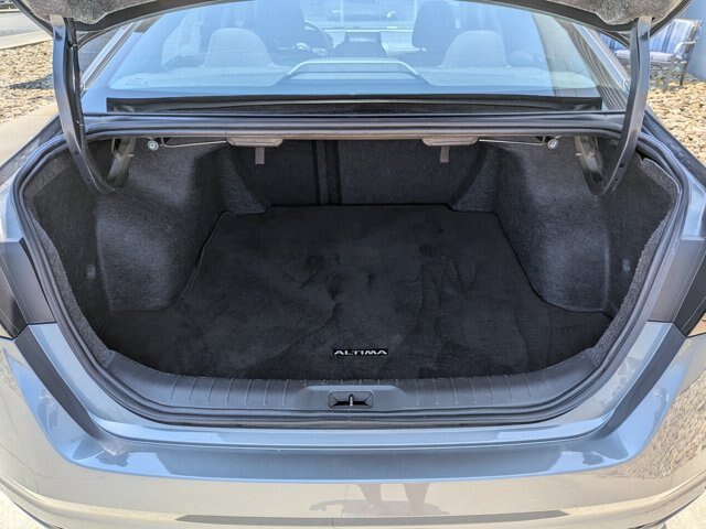 Used 2024 Nissan Altima 2.5 SV FWD image 32