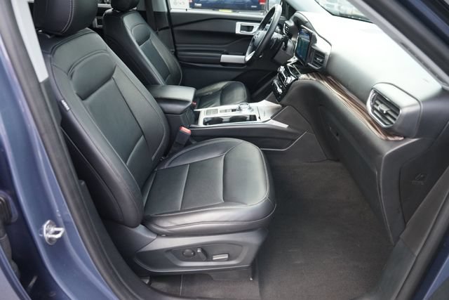 Certified 2021 Ford Explorer Limited w/ Equipment Group 301A RWD image 19