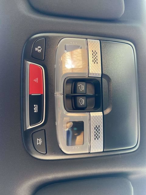Used 2024 Kia Telluride SX X-Line AWD/4WD image 18