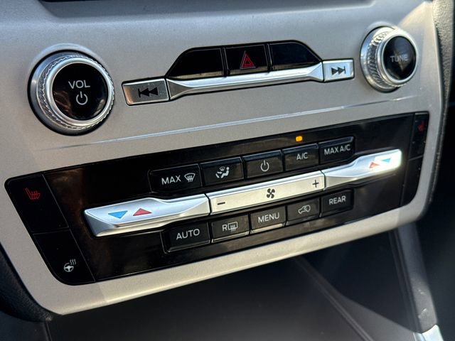 Certified 2023 Ford Explorer XLT w/ Equipment Group 202A image 27