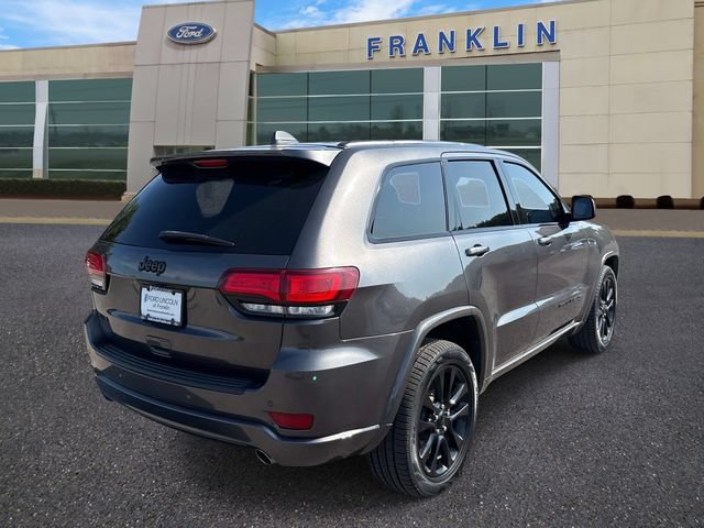 Used 2019 Jeep Grand Cherokee Altitude AWD/4WD image 7