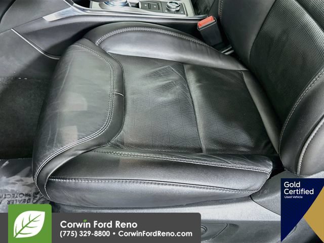 Certified 2023 Ford Explorer Platinum w/ Technology Package AWD/4WD image 24
