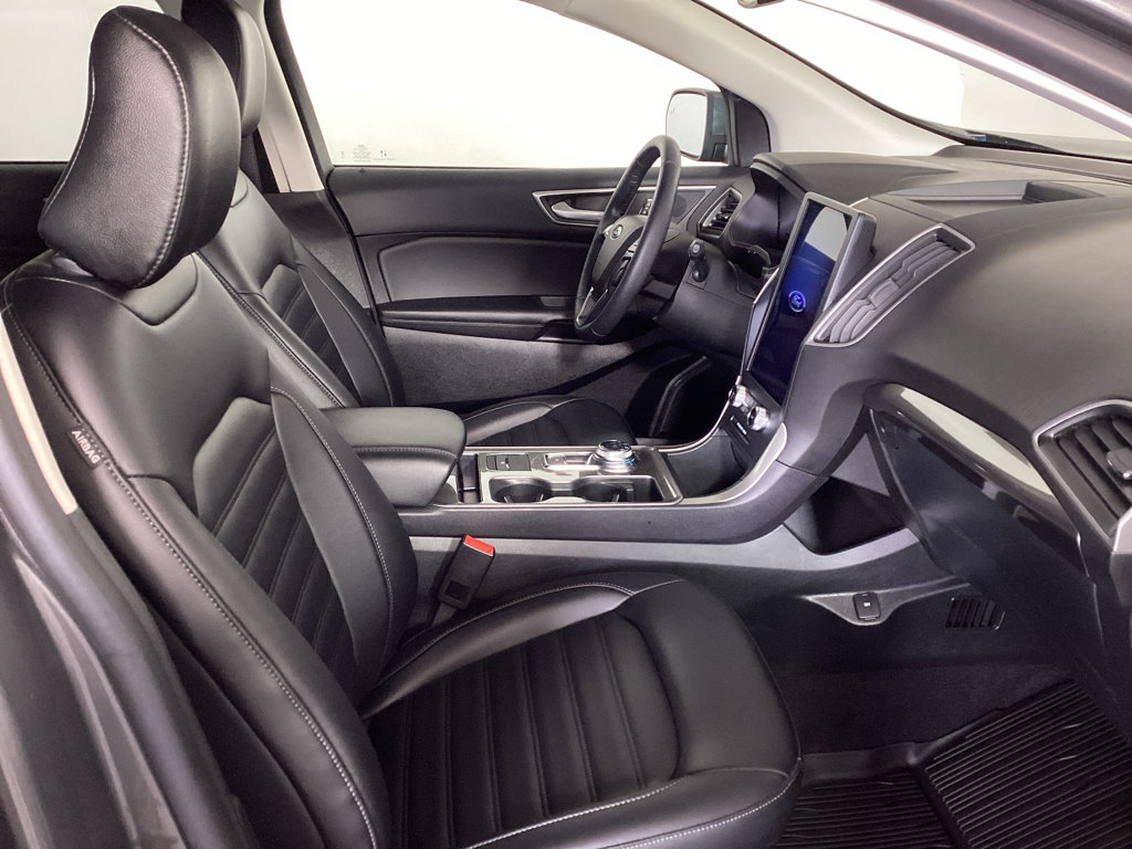 Certified 2023 Ford Edge SEL w/ Convenience Package AWD/4WD image 9