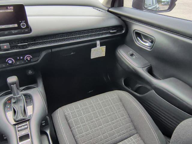 Used 2025 Honda HR-V LX image 14